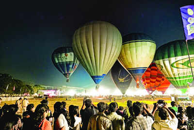  Telangana witness inaugural International Hot Air Balloon festival