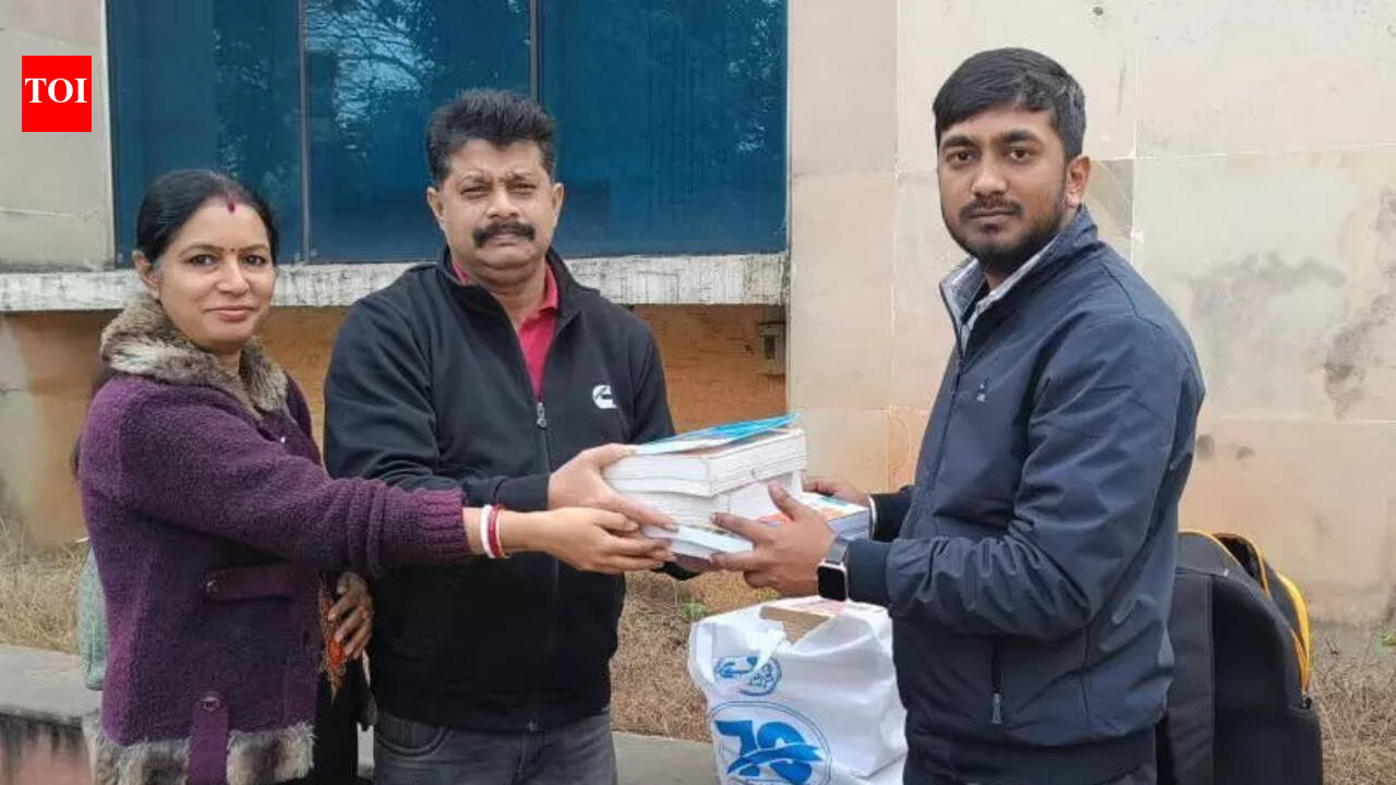 Jamshedpur Library Renovation: Donate Books to DM Library Sakchi for Knowledge Hub