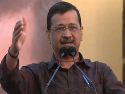 'Must take pledge to end hooliganism in Gujarat': Arvind Kejriwal at regional booth worker conference