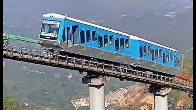 Maharashtra: Long-awaited Funicular service at Shri Malanggad finally launched, brings major relief to devotees
