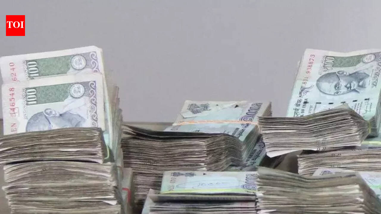 Teachers block highway, demand Rs 2cr relief for Moga couple