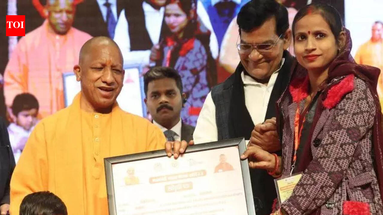 UP has emerged as India’s largest Healthcare & med tech hub: Yogi | Lucknow News