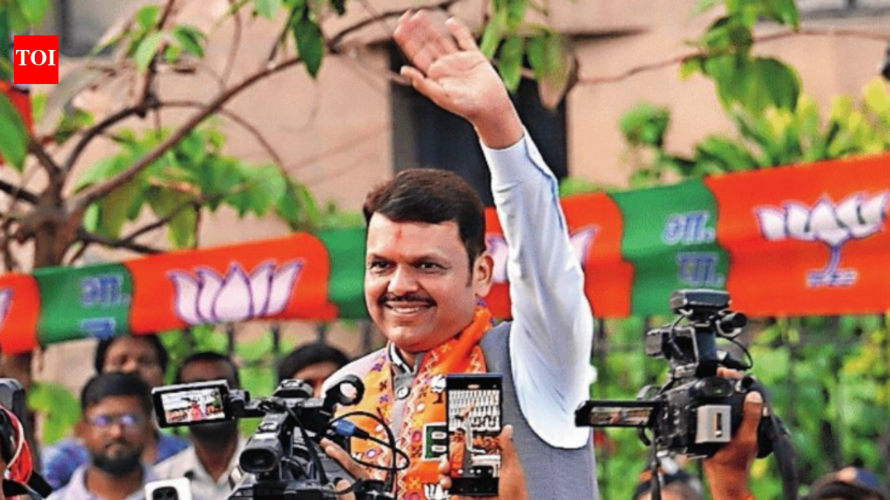 BMC mayor race heats up: Fadnavis in Davos, talks put on hold; poll process may drag till Jan-end