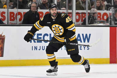 NHL Trade Rumors: Boston Bruins consider long-term deals for Viktor Arvidsson, Alex Steeves after Jonathan Aspirot extension