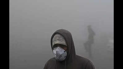 In 2025, Delhi met national PM2.5 standards on just 156 days — mere 4 of these in winter