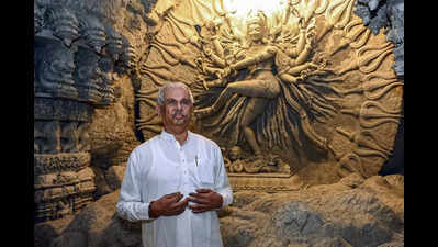 Kerala governor Rajendra Arlekar inaugurates Mahamagha Mahotsavam at Thirunavaya