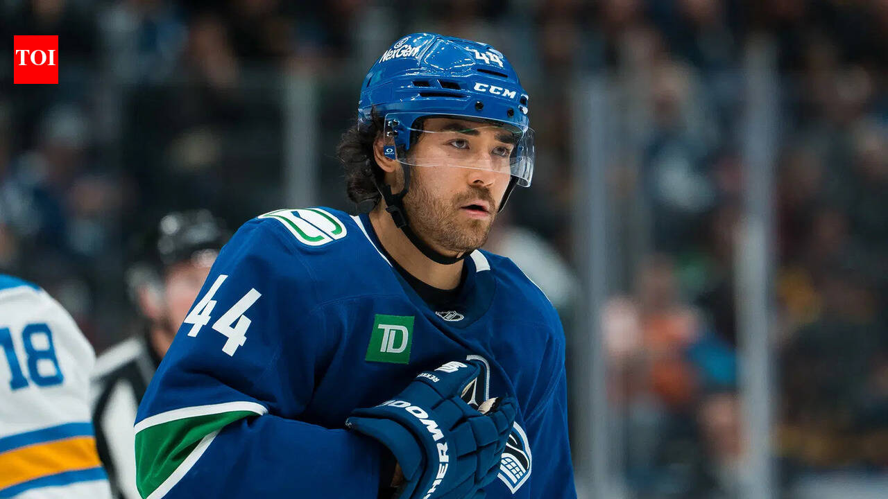 NHL Trade Update: Vancouver Canucks trade Kiefer Sherwood to San Jose Sharks