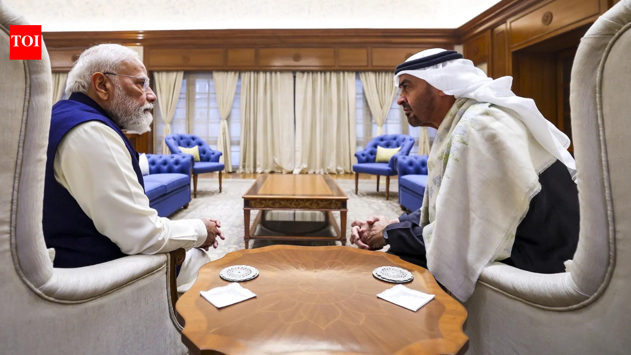 PM Modi welcomes UAE president, wife with traditional Indian gifts