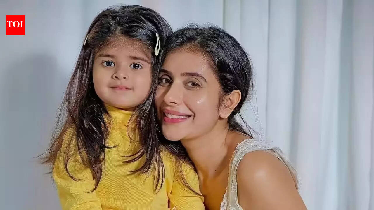 Charu Asopa expresses gratitude to fans as they praise her for managing responsibilities as a ‘single mother’; “Means so much”