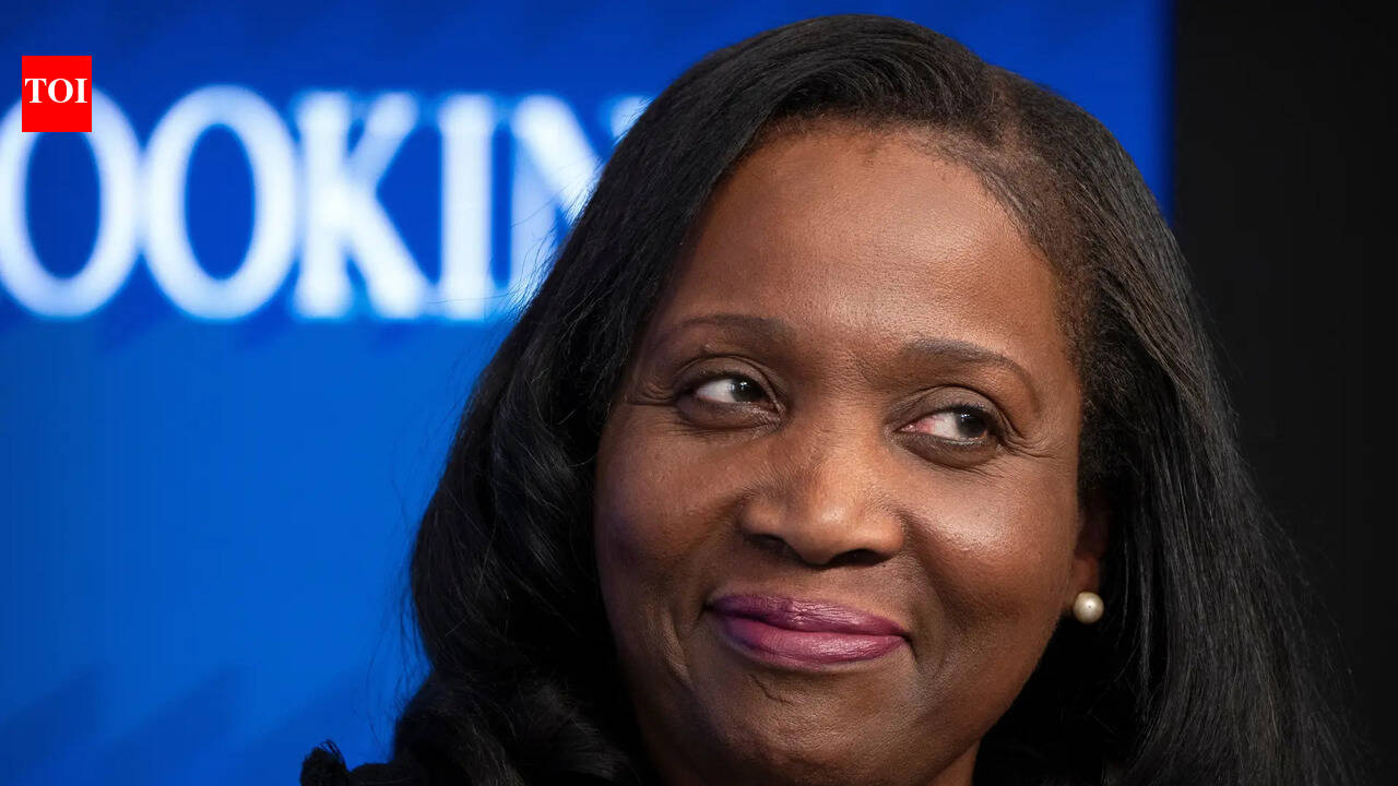 Fed Chair Powell to attend Supreme Court argument on Cook case