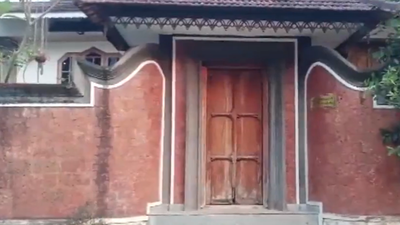  ED raids 21 places in Kerala, Tamil Nadu, Karnataka; Unnikrishnan Potti, former Devaswom officials among accused