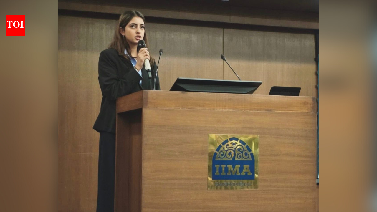 नव्या नवेली नंदा आईआईएम अहमदाबाद में ब्लेंडेड एमबीए की पढ़ाई कर रही हैं: जांचें कि क्या आप पात्र हैं, पाठ्यक्रम शुल्क और बहुत कुछ