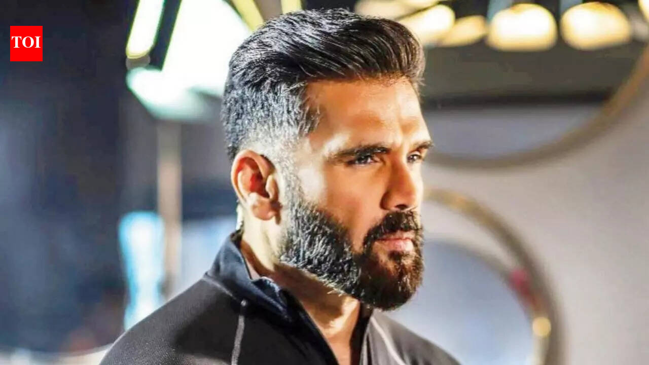 Suniel Shetty backs Varun Dhawan amid trolling; Says no one has seen 'Border 2' yet