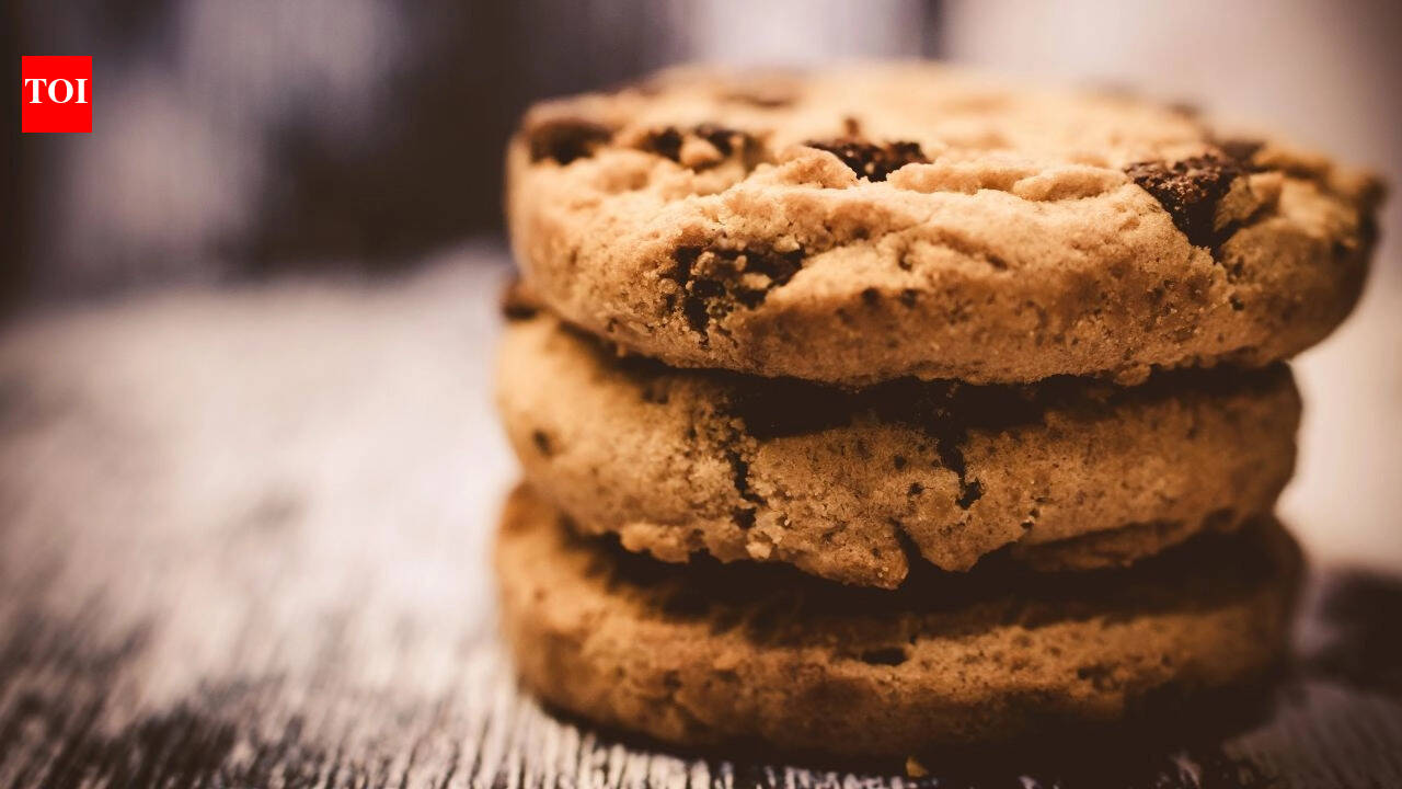 यह अजीब हैक आपके बिस्कुट को ताज़ा और कुरकुरा रखेगा |