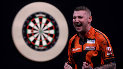 “ I burnt myself a bit”- Nathan Aspinall admits he overtime sun time ahead of Saudi Darts Masters
