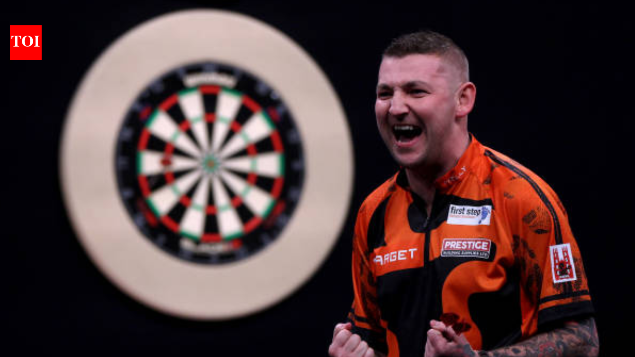 “ I burnt myself a bit”- Nathan Aspinall admits he overtime sun time ahead of Saudi Darts Masters