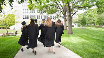 Why Arthur Levine believes 25 percent of US colleges are headed for closure