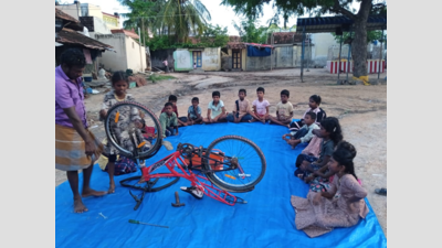 Rural Indian Children Learn Practical Skills in Science & Tinkering Clubs
