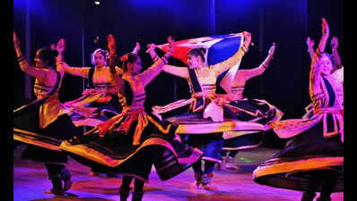Schools juggle pre-boards & Republic Day rehearsals