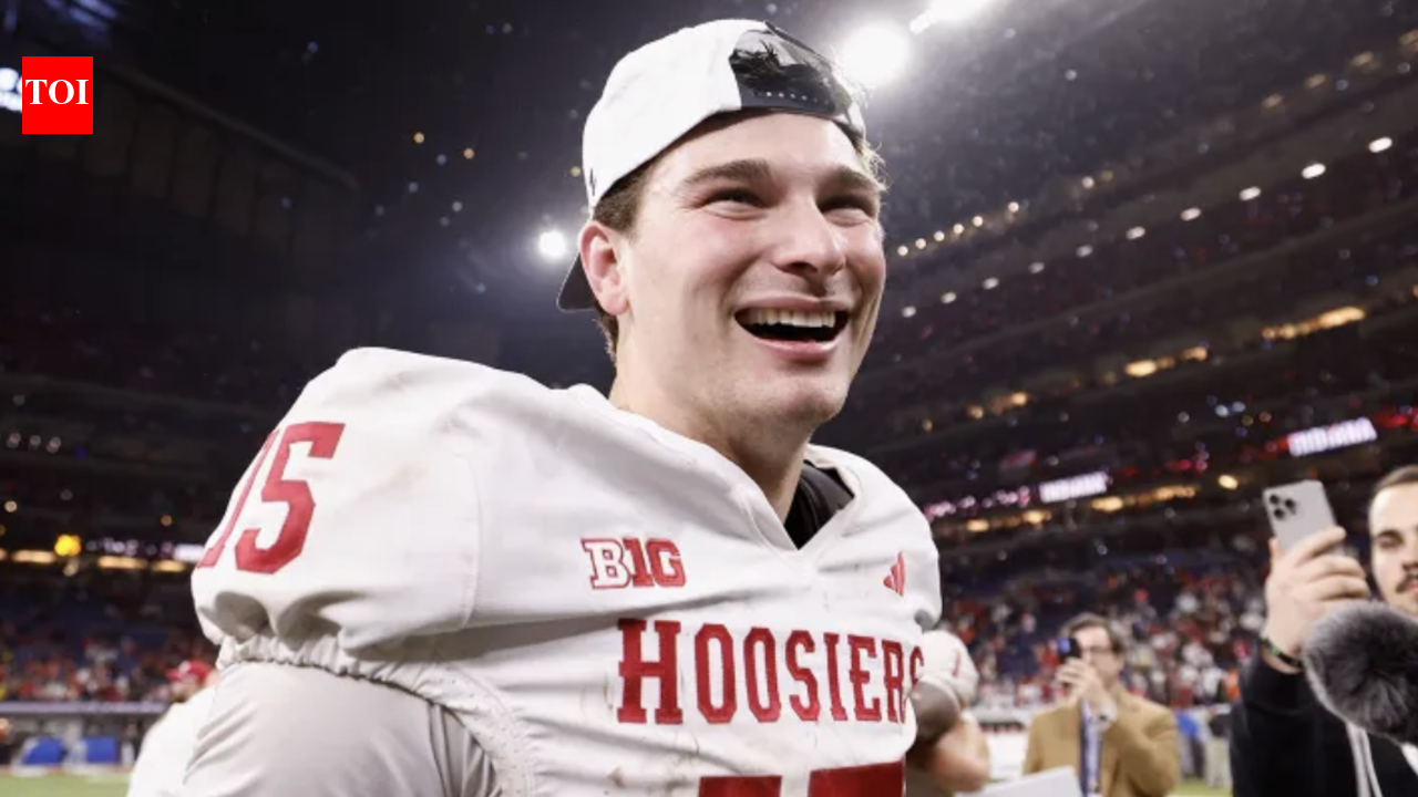 Fernando Mendoza pulls off unseen Joe Burrow achievement in College Football playoff era