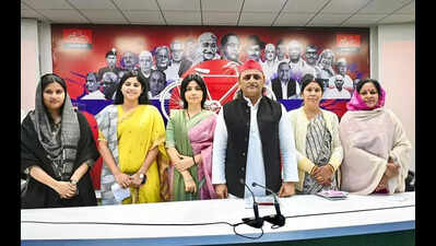 Akhilesh asks MPs to work day & night to ensure victory in 2027polls