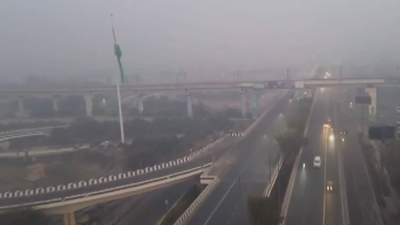 Bad air continues to choke Delhi-NCR: AQI in ‘very poor’ zone at 341; GRAP-4 curbs lifted