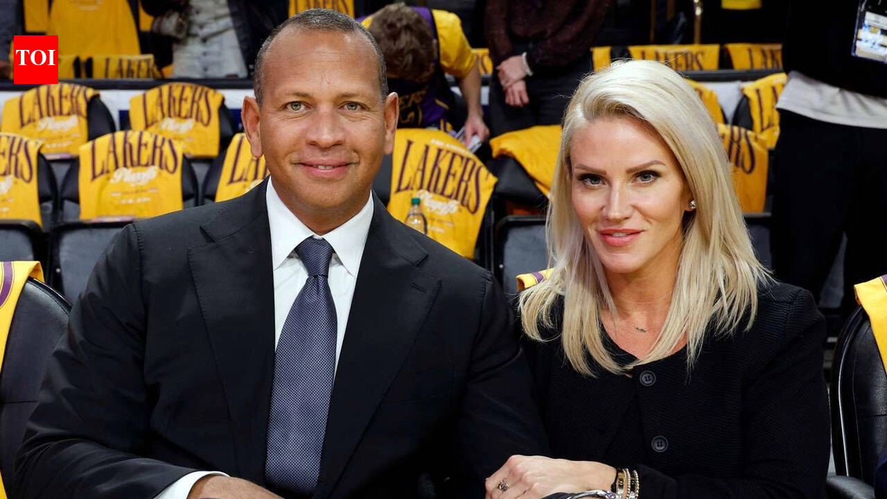 Alex Rodriguez’s girlfriend Jaclyn Cordeiro explains the deeper purpose behind her 5 AM Club in a powerful fitness message