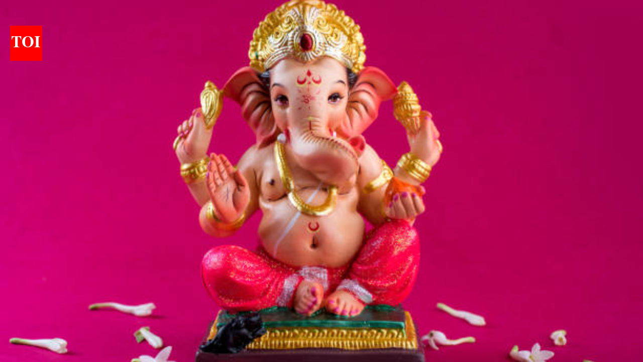 Why Lord Ganesh has big ears and a tiny mouth (ears vs mouth symbolism kids should know)