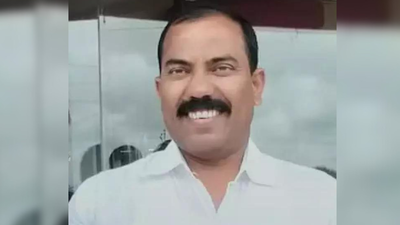 'Come out of your houses': Dhangar activist Deepak Borhade heads to Mumbai sans nod; HC recalls Jarange stir ‘mess’