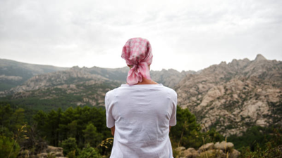 Teacher shares her incredible fight against endometrial adenocarcinoma, a cancer of the reproductive system