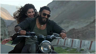 'Dhurandhar' makers to sell broadcasting rights of both parts together - Report