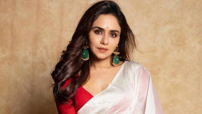  Amruta Khanvilkar reveals how female makeup artists were smitten with Emraan Hashmi