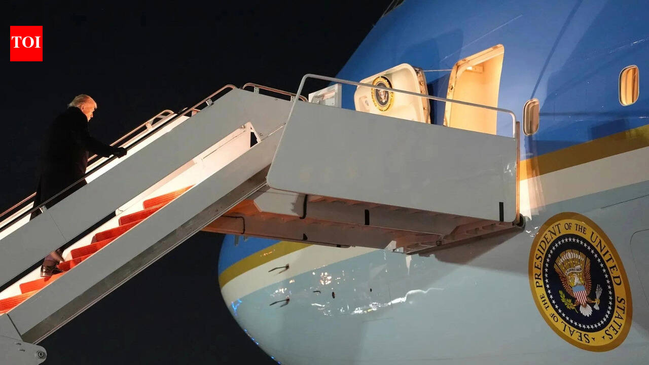 Snag hits Trump’s Air Force One. Five things to know about ‘flying oval office’