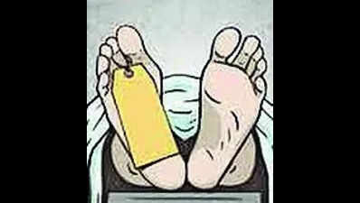 Road blocked, OPD paralysed after woman dies in Buxar hospital