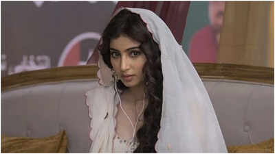 ‘Dhurandhar’ star Sara Arjun reacts to 20 year old age gap with Ranveer Singh; says, ‘Everyone has their opinion’