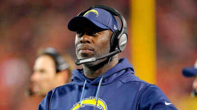 Anthony Lynn quickly surfaces as an early contender in the Bills’ search to replace Sean McDermott