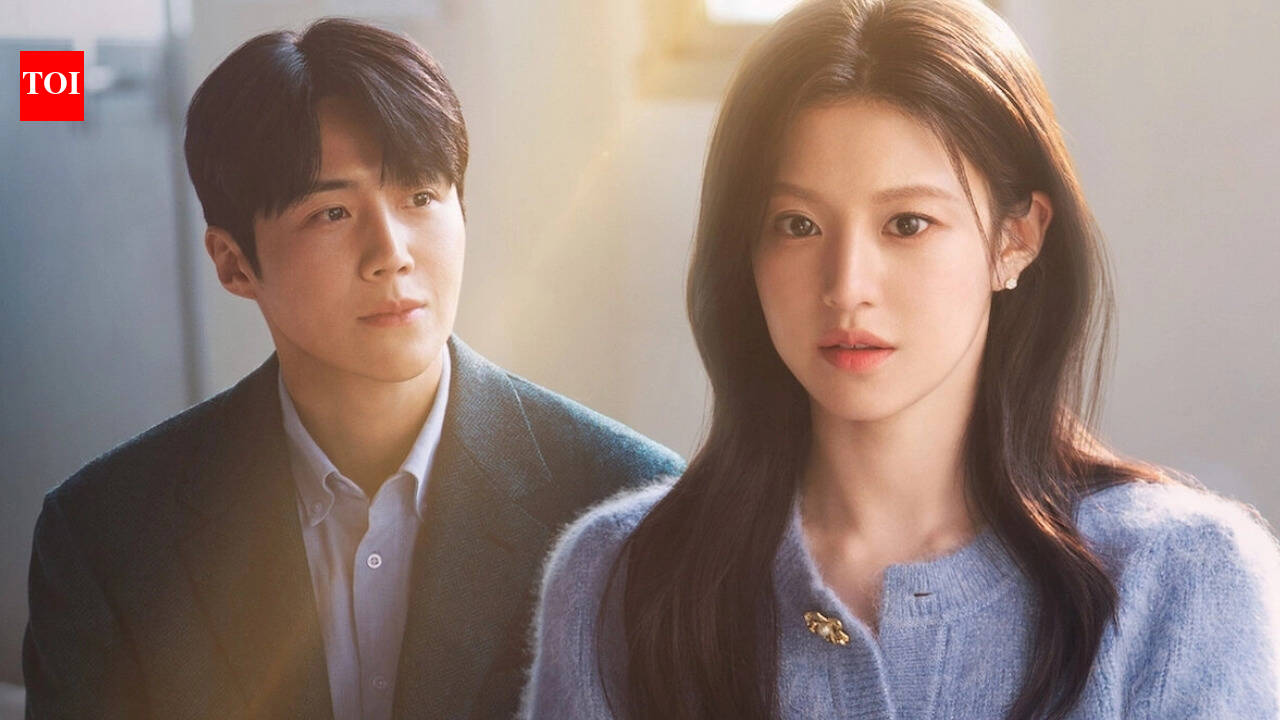 'Can This Love Be Translated' scene with Go Youn-Jung COPIED from Shah Rukh Khan's 'Fan'?- WATCH