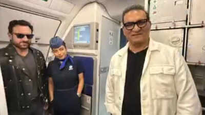 Abhijeet Bhattacharya meets Saif Ali Khan on flight, shares ‘Ole Ole’ video