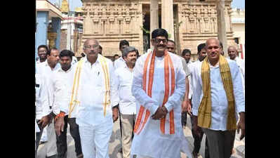AP govt will lease 100 acres of temple land for solar power project in Nellore, says minister Anam Ramanarayana Reddy