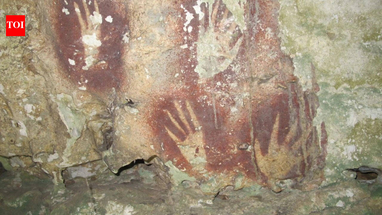Scientists discovered mysterious cave handprint that could be the oldest rock art ever found