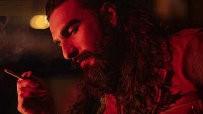  Ranveer Singh and Akshaye Khanna starrer slows down ahead of 'Border 2' release