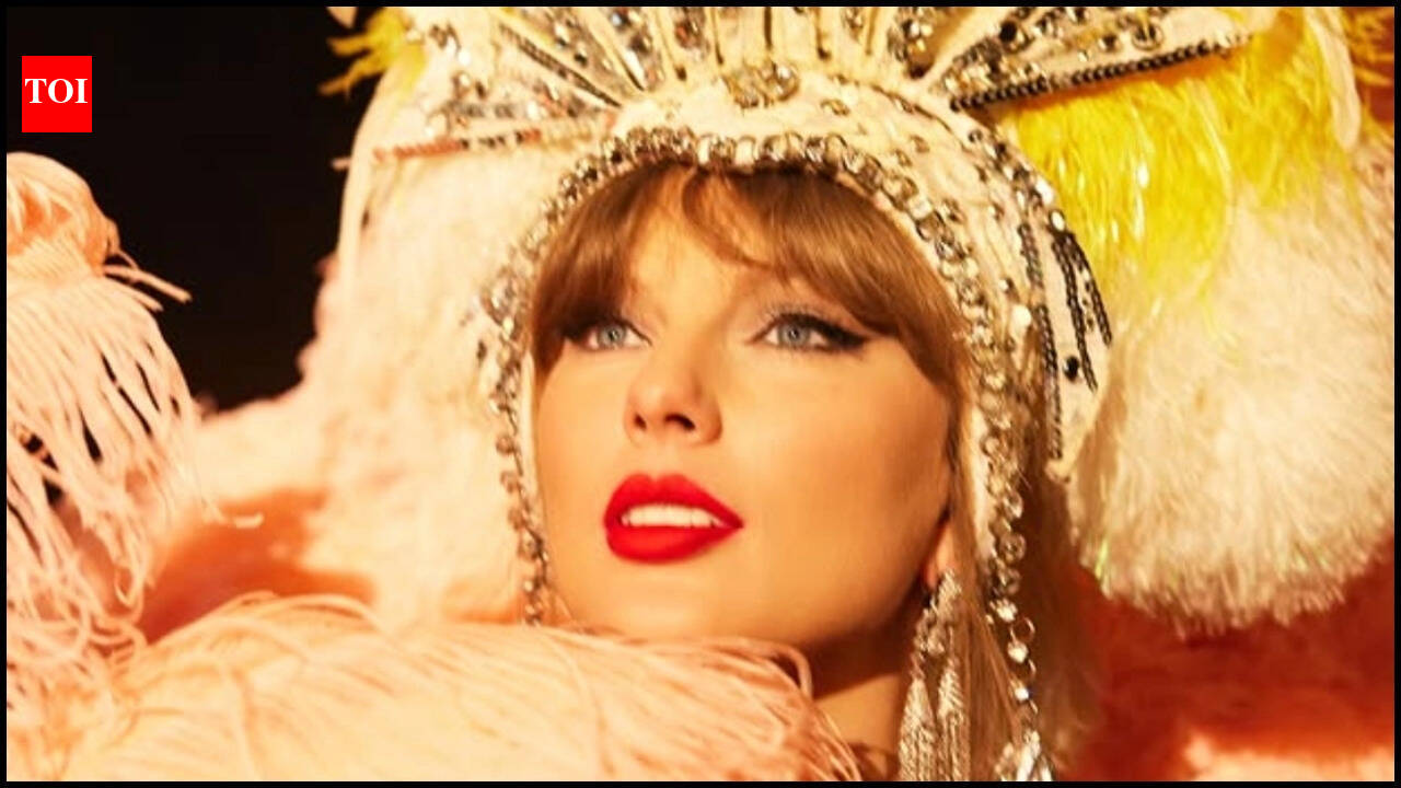 Taylor Swift becomes the youngest entry to the Songwriters Hall of Fame; Gene Simmons, Kenny Loggins, and others join the list