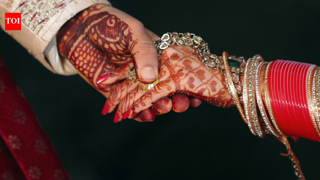 Very few weddings on Basant Panchami as Venus is combust, says Malad priest