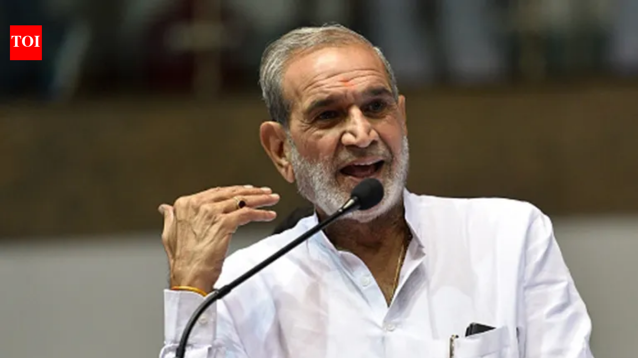 Sajjan Kumar acquitted by Delhi court in 1994 anti-Sikh riots case