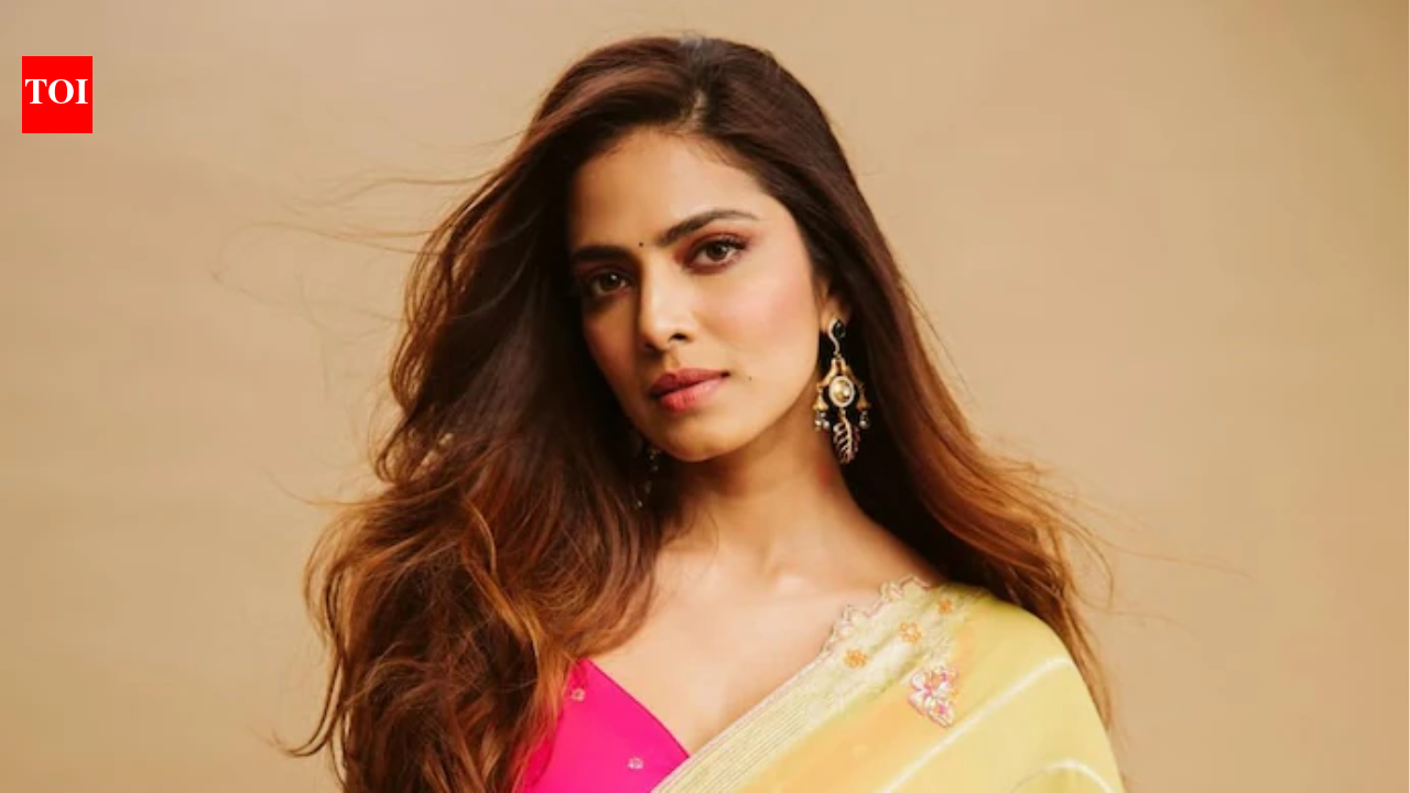 ‘The Raja Saab‘ star Malavika Mohanan says some actors don’t read dialogues, says, ‘they just count 1,2,3,4’