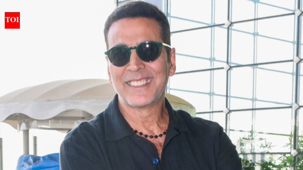 Shreyas Talpade's funny take on 'biwi ka gussa' amuses Akshay Kumar