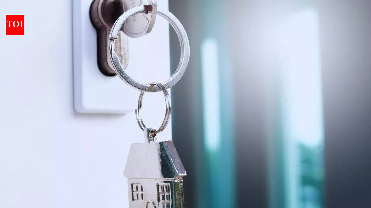 How buying a 2nd home can open multiple business prospects: Expert insights