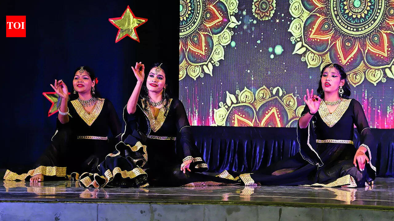 Nostalgia night dazzles with Kathak sufi!