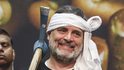 Follow the path shown by farmers to compel govt to withdraw G RAM G law, Rahul tells MGNREGA workers