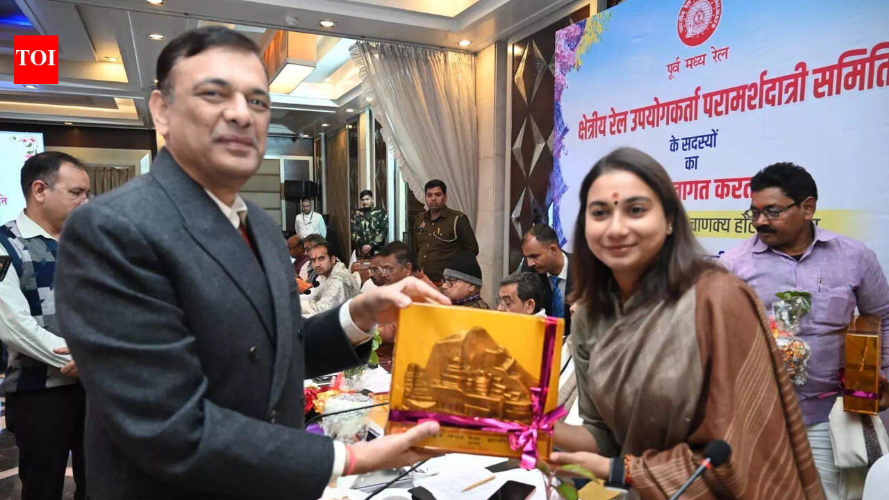 MPs seek better facilities for rail passengers